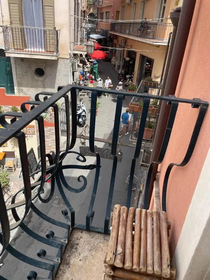 Διαμέρισμα Casetta Rosa Ταορμίνα